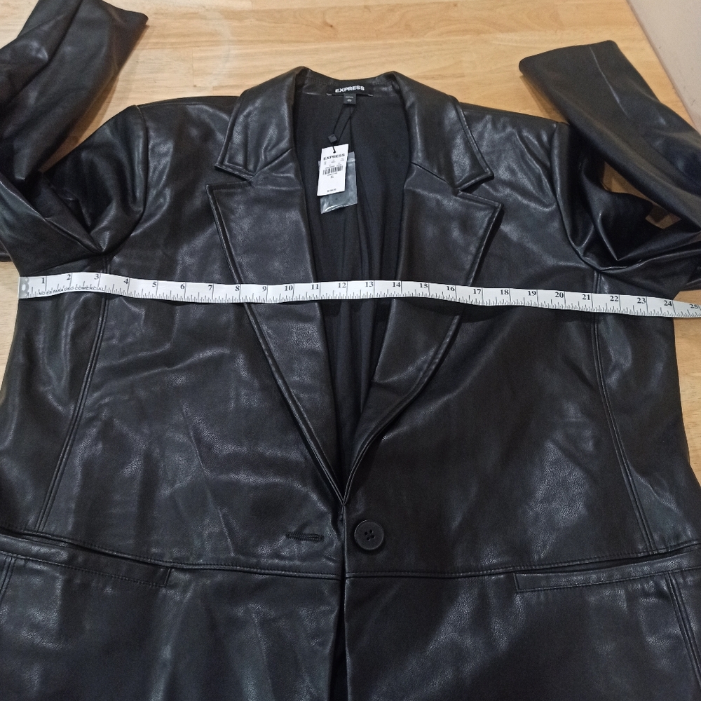 NEW EXPRESS BLACK FAUX LEATHER ONE BUTTON BLAZER JACKET SZ XL - Picture 14 of 16